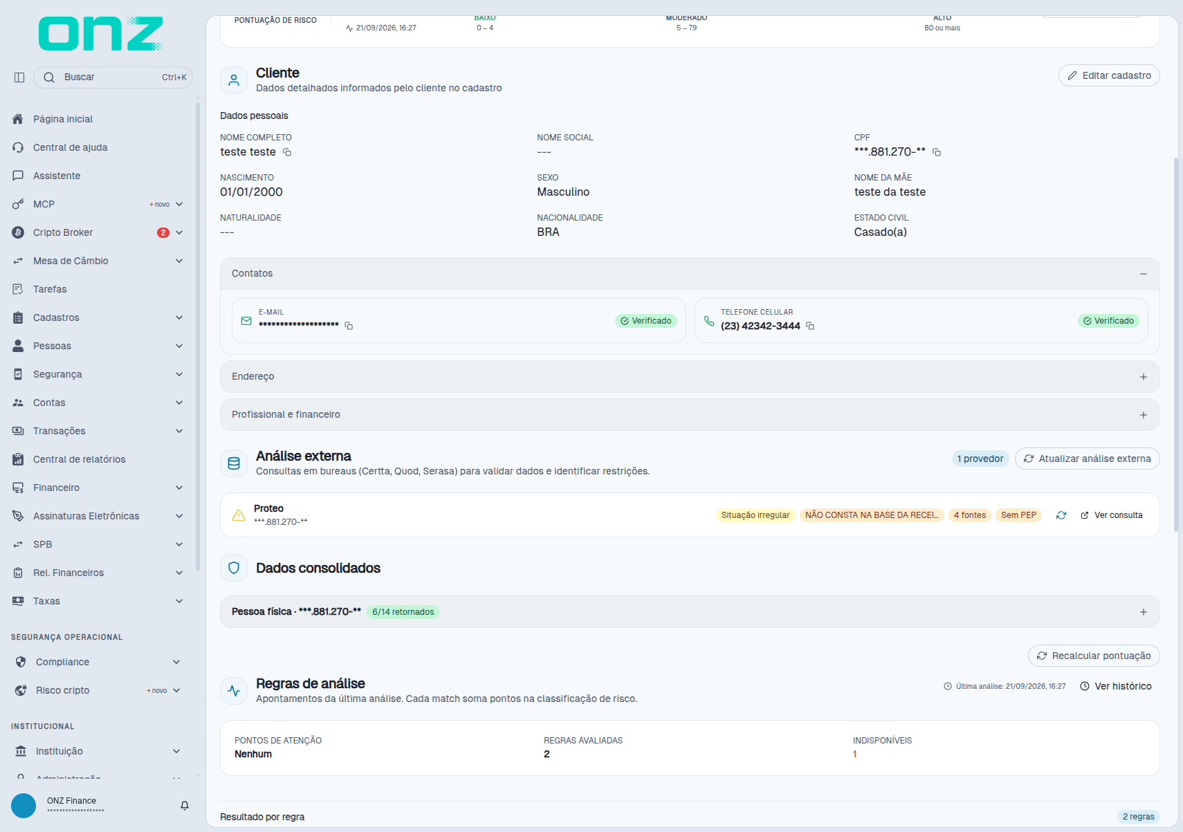 Lista de dados do cliente no cadastro, com os contatos verificados